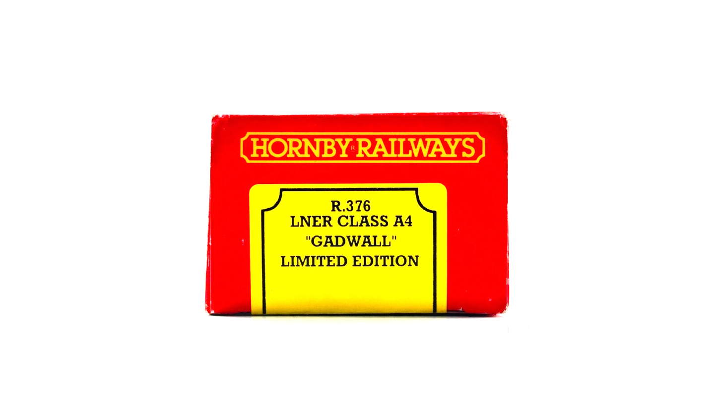 HORNBY 00 GAUGE - R376 - LNER BLUE 4-6-2 CLASS A4 'GADWALL' - LIMITED EDITION