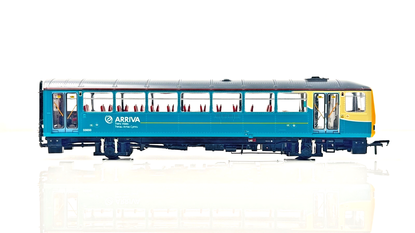 REALTRACK 00 GAUGE - RT143-211 - CLASS 143 ARRIVA TRAINS WALES ATW SIR TOM JONES