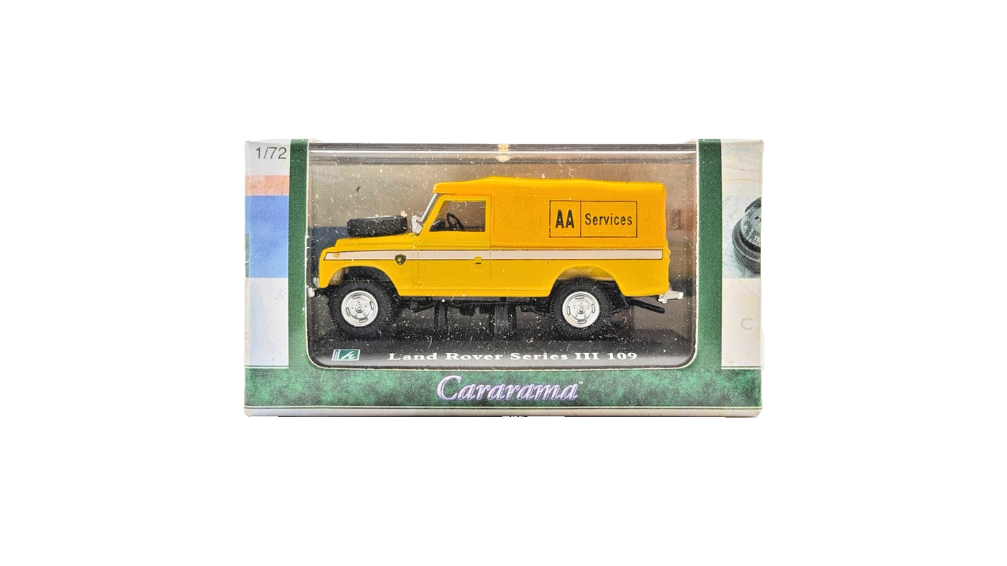 CARARAMA 1/72 SCALE - LAND ROVER SERIES III 109 AA BREAKDOWN SERVICE - BOXED