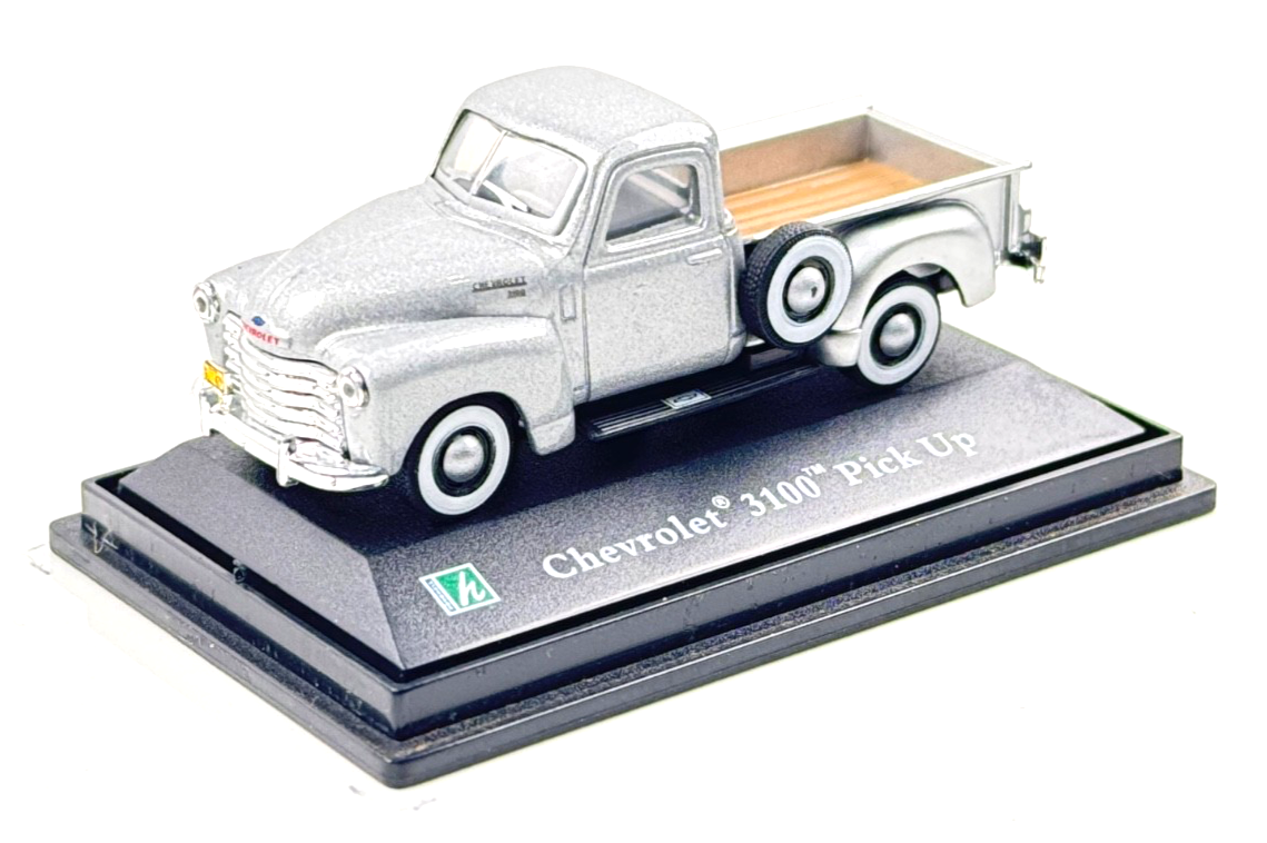 CARARAMA 1/72 SCALE - CHEVROLET CHEVY 3100 PICK UP SILVER - BOXED