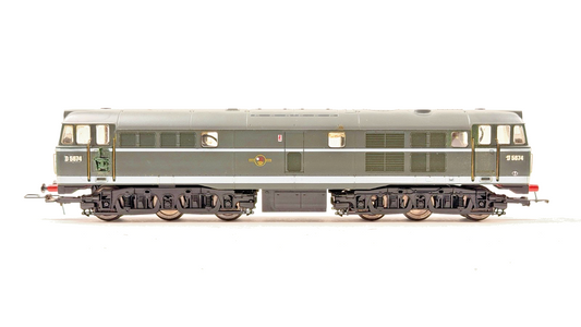 LIMA 00 GAUGE - L204908 - CLASS 31 DIESEL AIA-AIA BR GREEN D5674 - IMPERFECT
