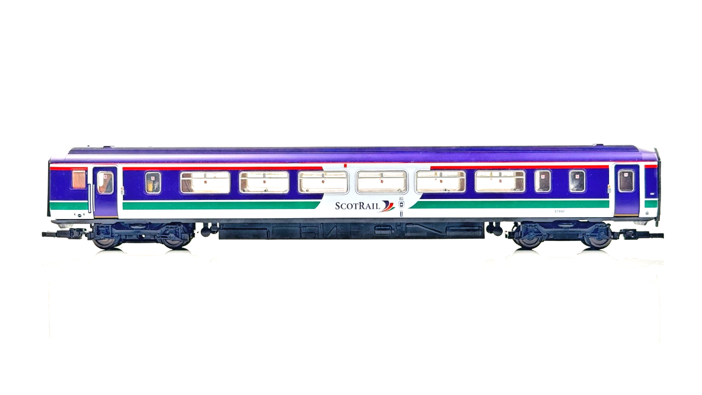 LIMA 00 GAUGE - L205119 - CLASS 156 DMU 2 CAR SCOTRAIL LIVERY 52447/57447 BOXED