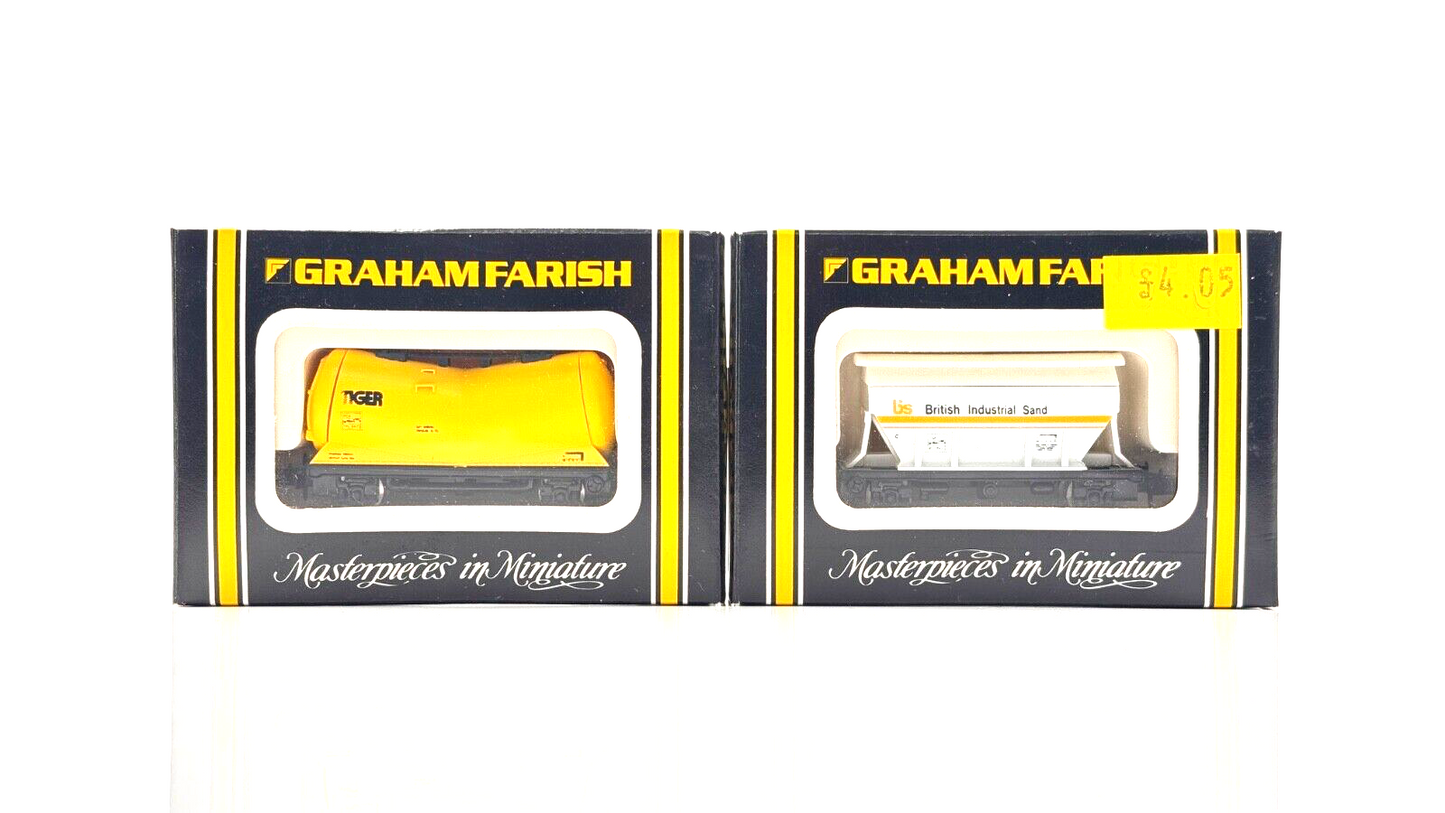GRAHAM FARISH N GAUGE - NO.4312 4511 - 16FT BULK POWDER TIGER BRITISH SAND BOXED