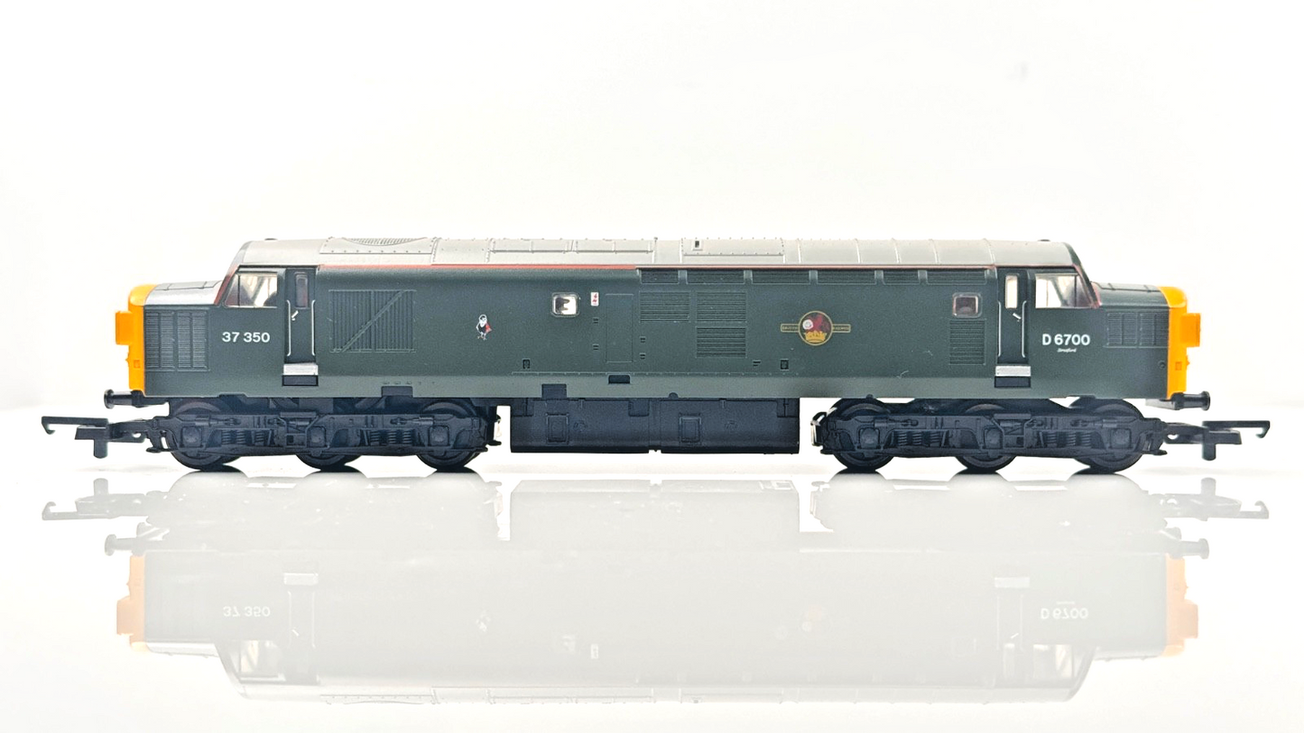 LIMA 00 GAUGE - 205287 - CLASS 37 DIESEL 37350 D6700 BR GREEN FYE - BOXED