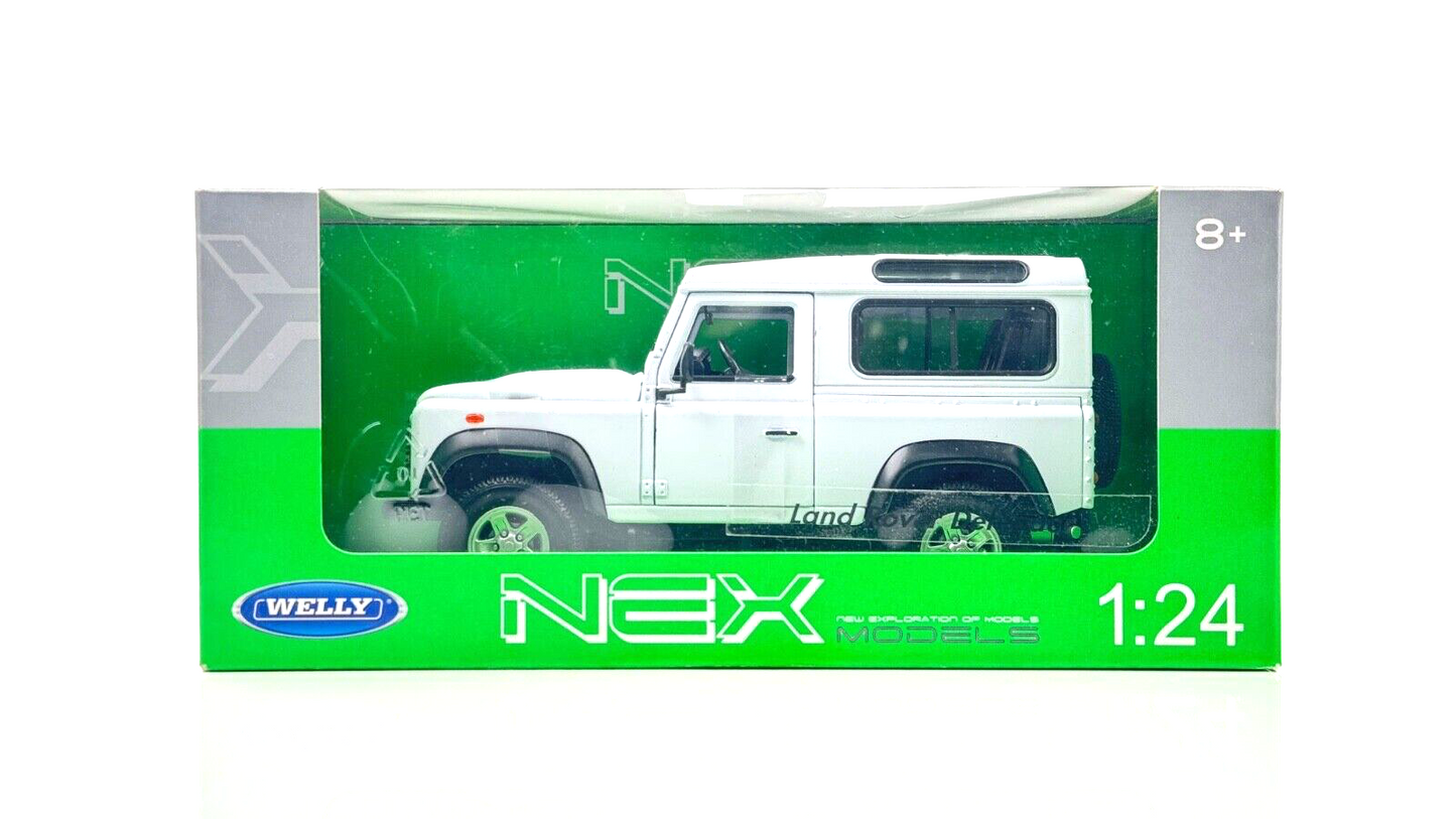 WELLY 1/24 SCALE - LAND ROVER DEFENDER WHITE - BOXED