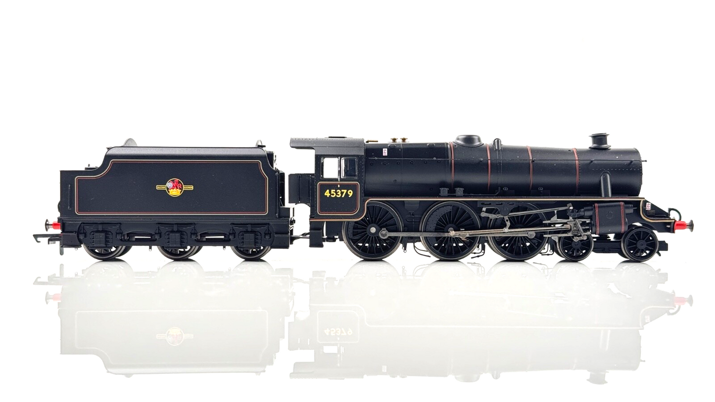 HORNBY 00 GAUGE - R3805 - BR BLACK CLASS 5MT 45379 ONE:ONE LIMITED EDITION/1000