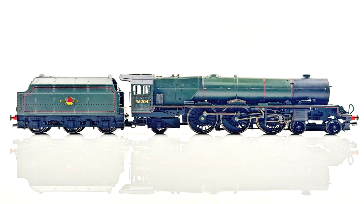 HORNBY 00 GAUGE - R2314 - BR GREEN 4-6-2 PRINCESS LOUISE 46204 REFINISHED BOXED