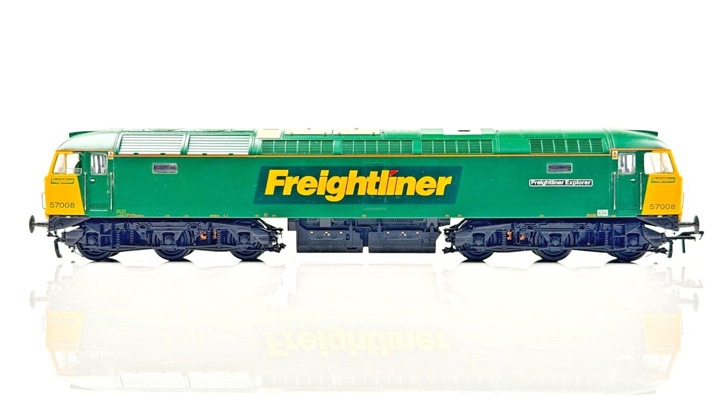 BACHMANN 00 GAUGE - 32-750 - CLASS 57/0 DIESEL 57008 FREIGHTLINER EXPLORER BOXED