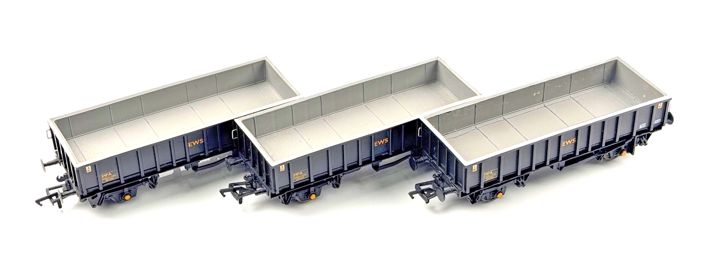 BACHMANN 00 GAUGE - 38-011 - MFA OPEN BOX MINERAL WAGON EWS BLACK UNBOXED X 3