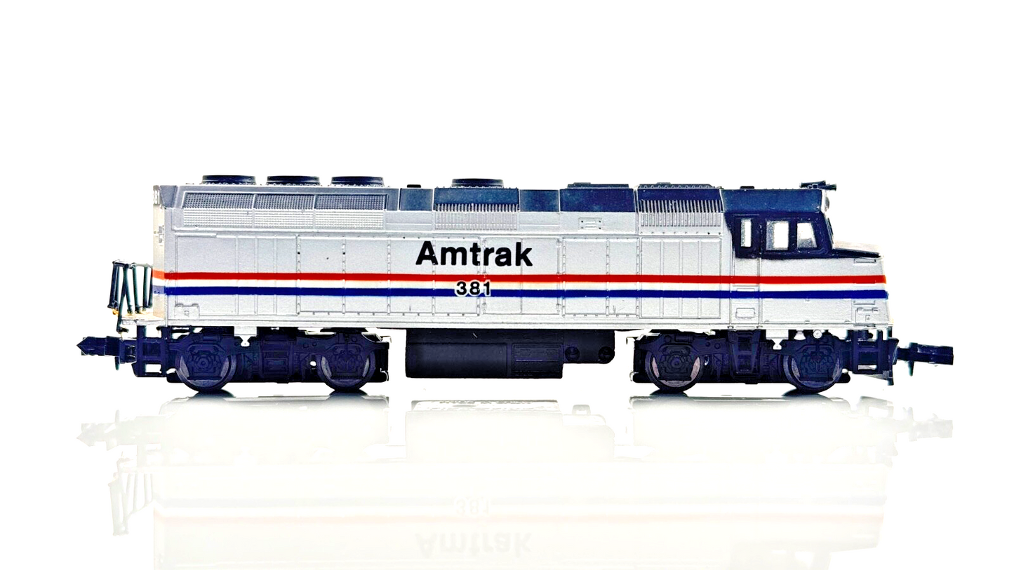 LIFE LIKE N GAUGE - AMTRAK F40 DIESEL LOCOMOTIVE 381 DUMMY - UNBOXED
