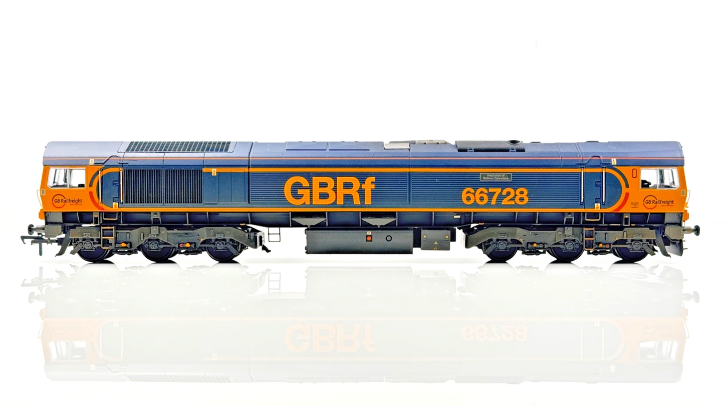 BACHMANN 00 GAUGE - 32-980A - CLASS 66 66728 GBRF INST OF RAILWAY OPERATORS DCC