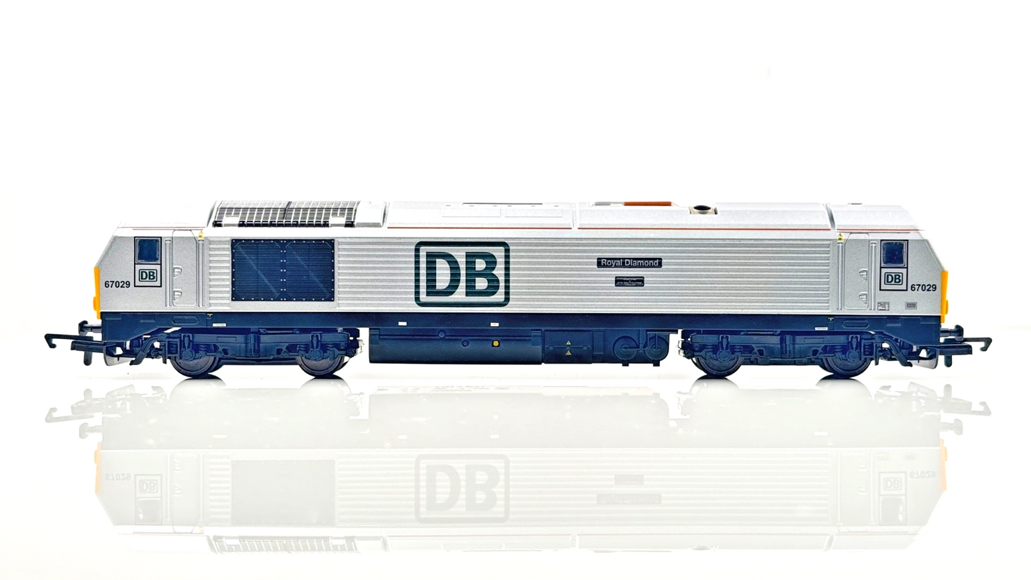HORNBY 00 GAUGE - R30178 - CLASS 67 DIESEL 67029 DB RAIL ROYAL DIAMOND BOXED