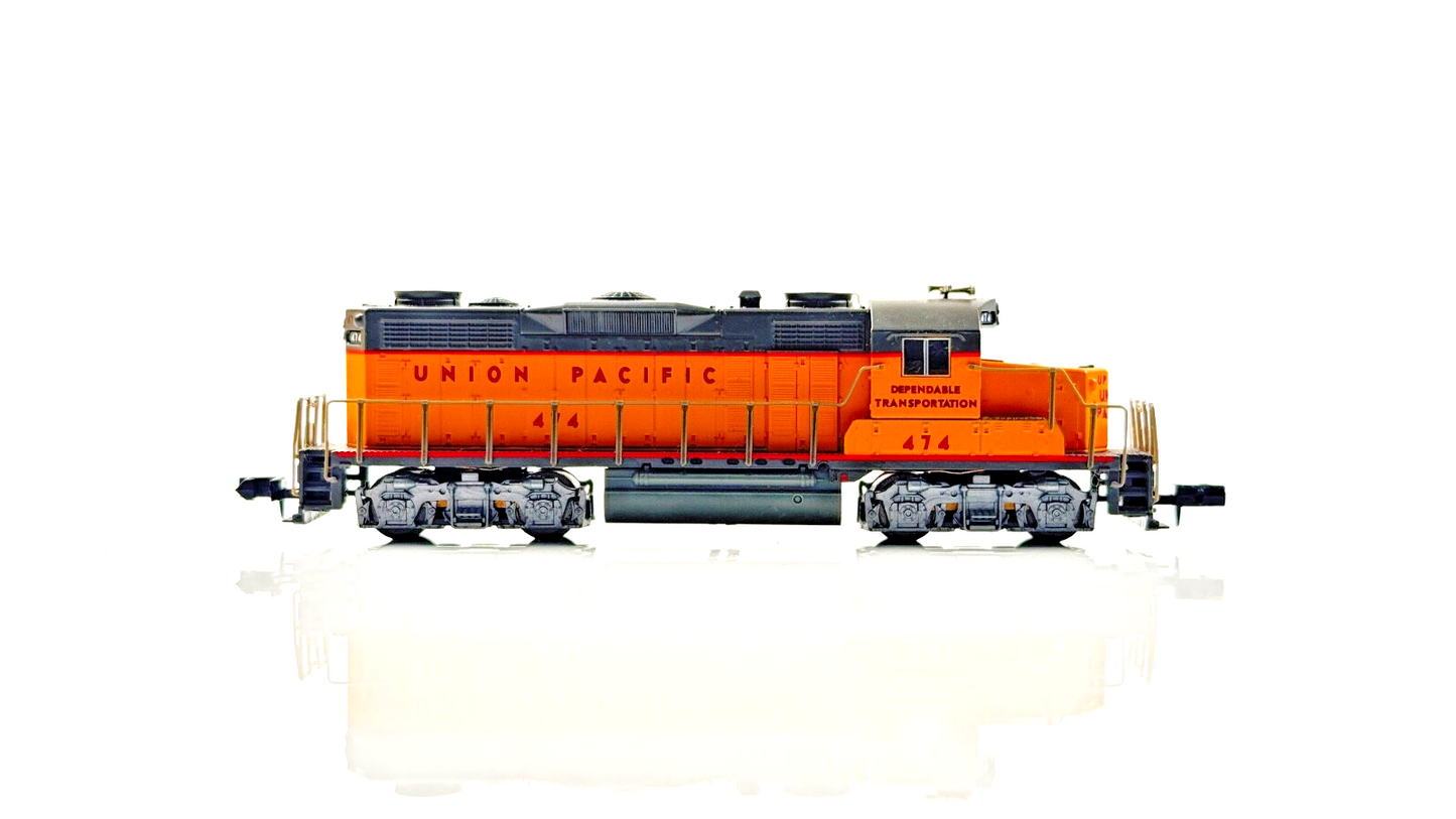 LIFE LIKE N GAUGE - UNION PACIFIC UP GP20 EMD DIESEL LOCOMOTIVE NO.474 - BOXED