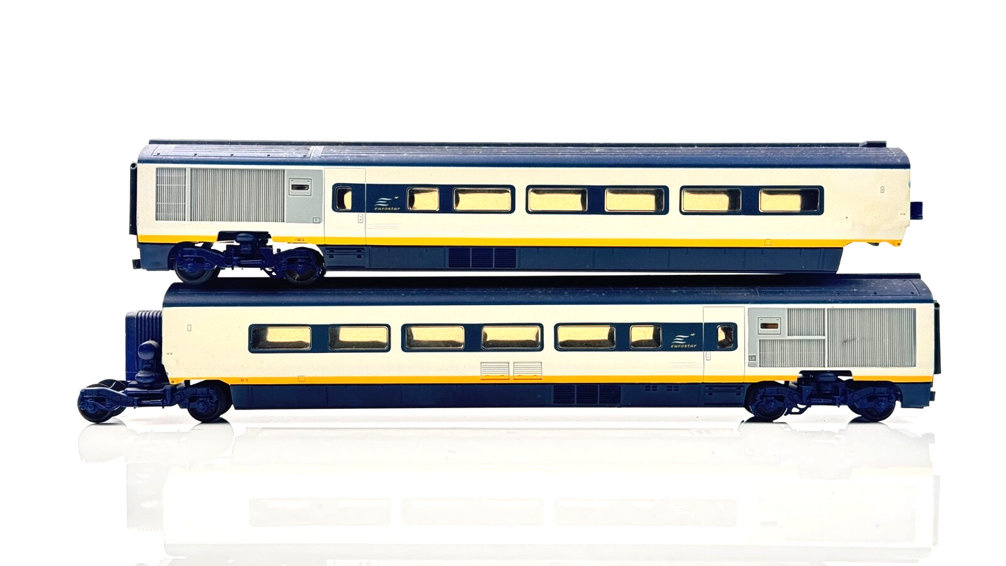 HORNBY HO/00 GAUGE - R647 - EUROSTAR 4 CAR EMU TRAIN SET - BOXED