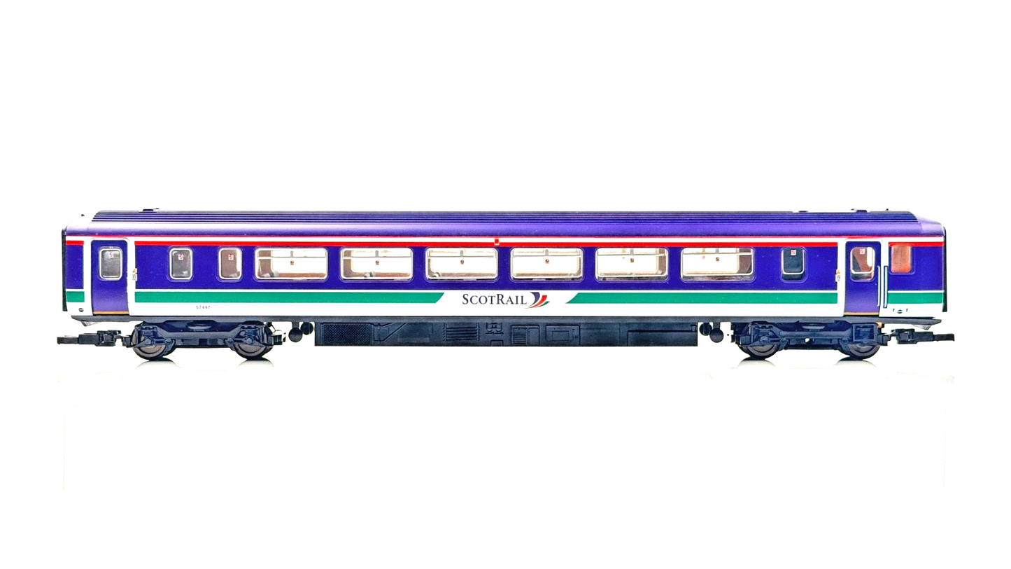 LIMA 00 GAUGE - L205119 - CLASS 156 DMU 2 CAR SCOTRAIL LIVERY 52447/57447 BOXED