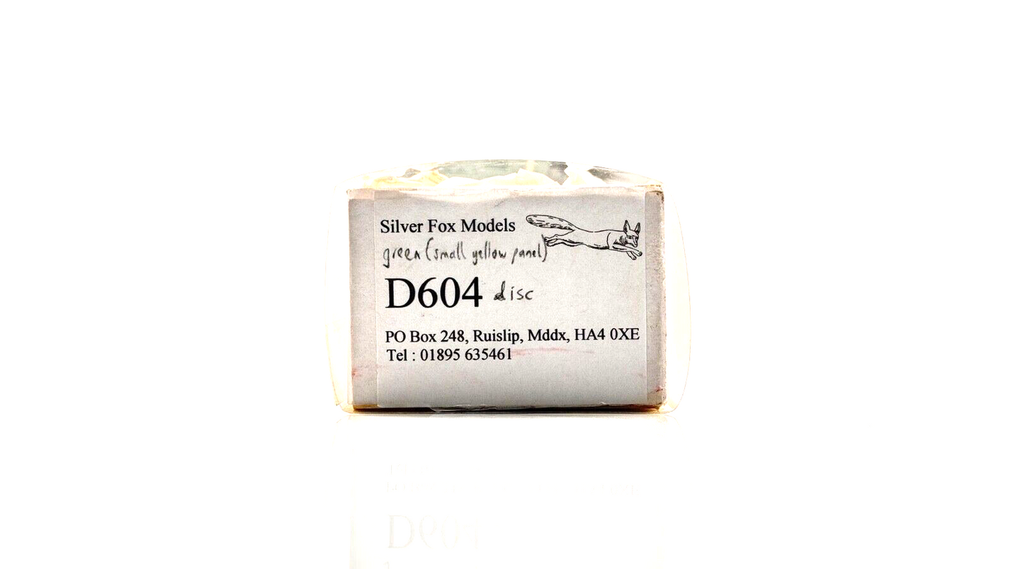 SILVER FOX MODELS 00 GAUGE - CLASS 41 DIESEL WARSHIP BR GREEN COSSACK D604 BOXED
