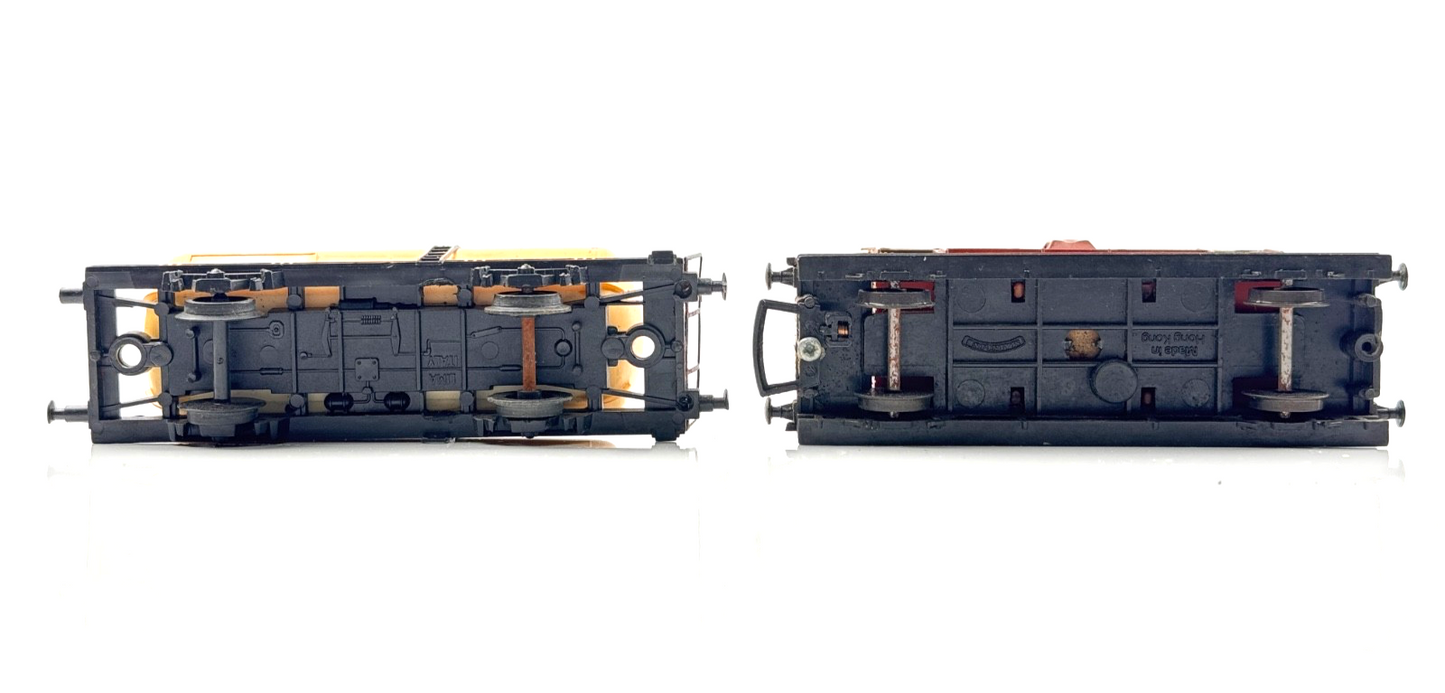 LIMA HO/00 SCALE - RAKE OF 4 WATNEYS UNIGATE TANKER AND BRAKE VAN WAGONS UNBOXED