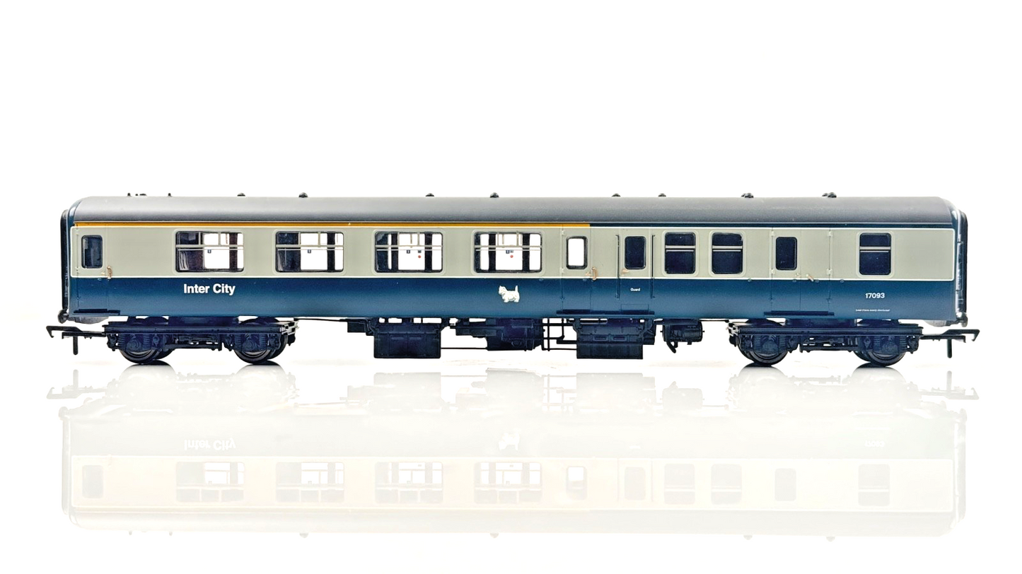 BACHMANN 00 GAUGE - 39-411 - BR BLUE GREY MK2 BFK INTERCITY SCOTTIE DOG COACH UB
