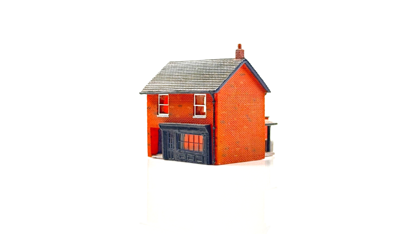 HORNBY N GAUGE LYDDLE END - N8011 - HANSONS BAKERY SHOP - BOXED