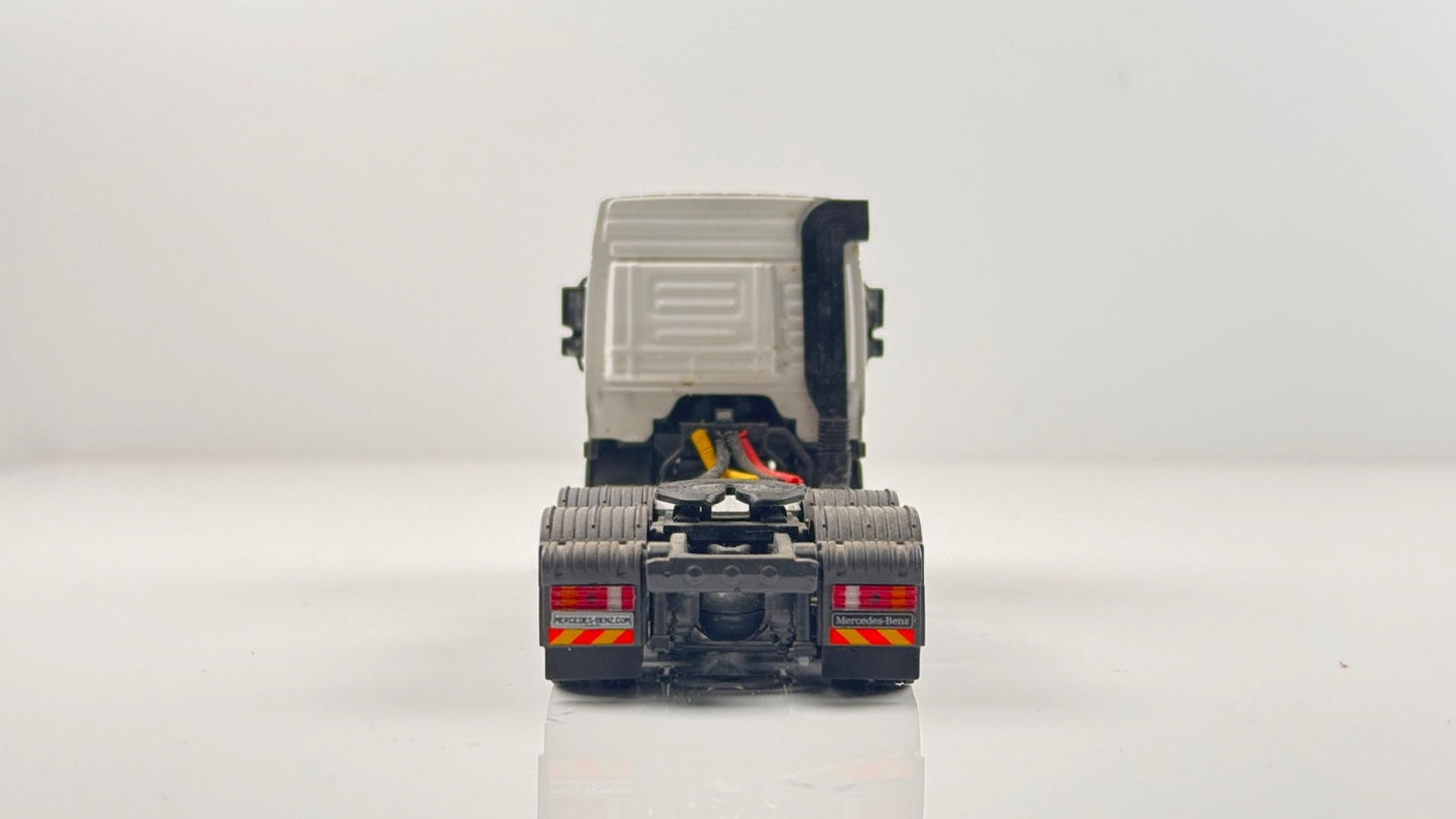 WSI 1/50 SCALE - WL-MB003 - MERCEDES BENZ MP3 L 6X4 WHITE TRACTOR UNIT BOXED