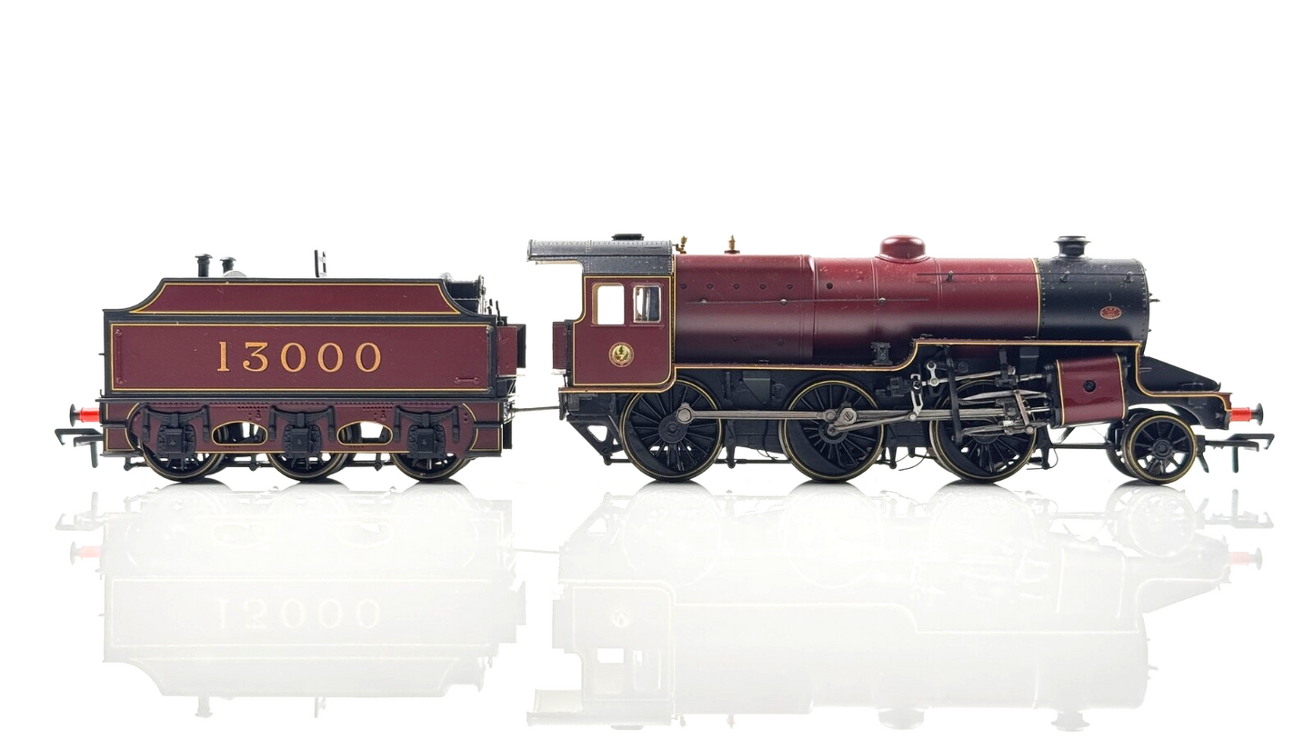 BACHMANN 00 GAUGE - 32-181 - LMS 'CRAB' 13000 CRIMSON LAKE LOCOMOTIVE - BOXED