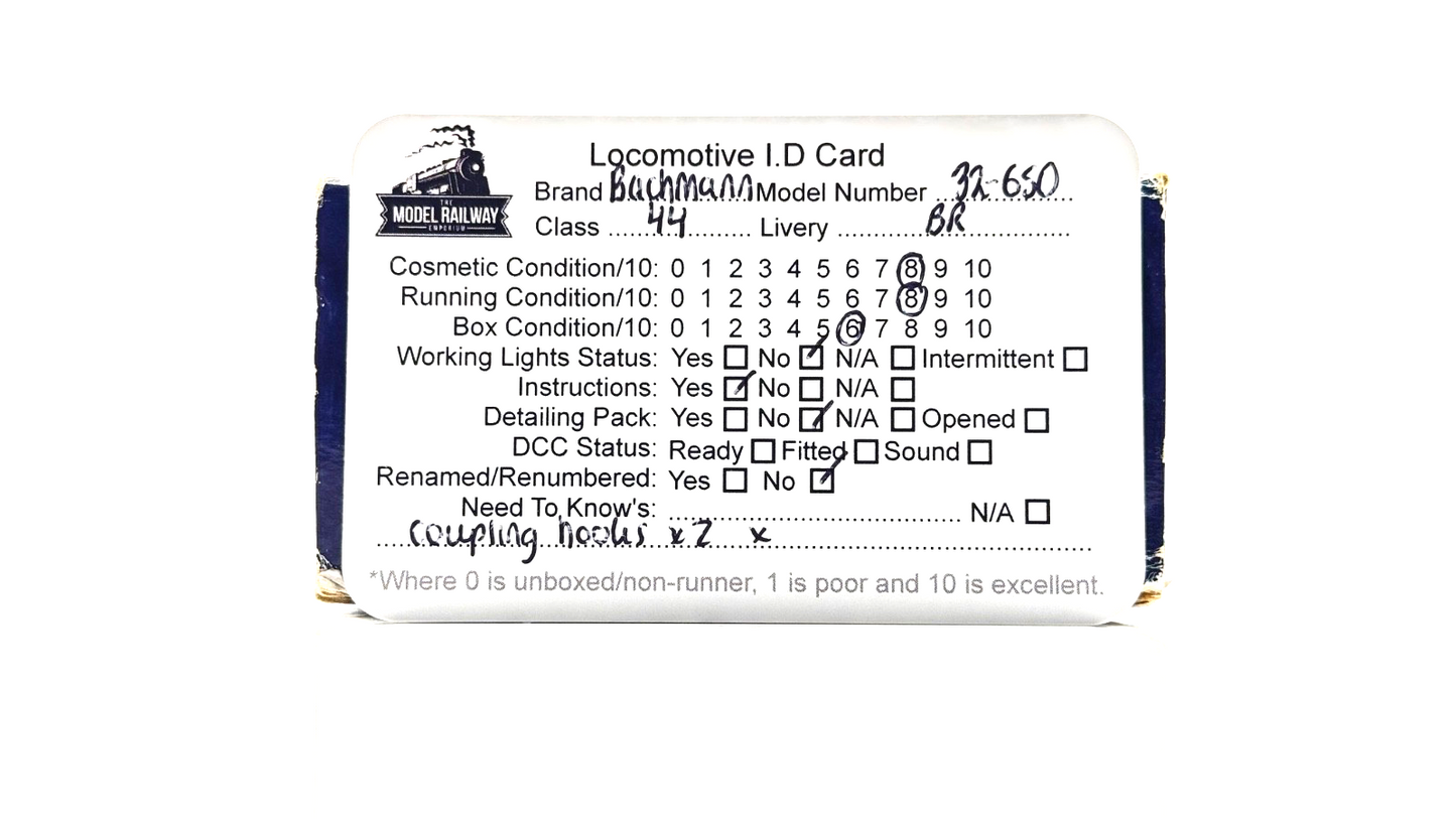 BACHMANN 00 GAUGE - 32-650 - CLASS 44 DIESEL D1 SCAFELL PIKE BR GREEN - BOXED