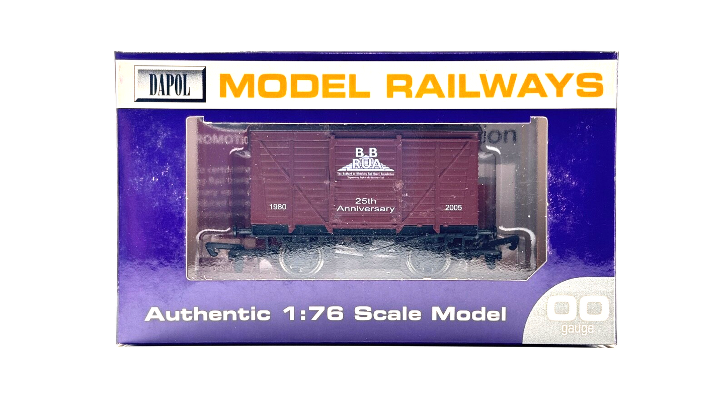 DAPOL 00 GAUGE - BEDFORD BLETCHLEY RAIL USER'S ASSOCIATION VAN (LIMITED EDITION)