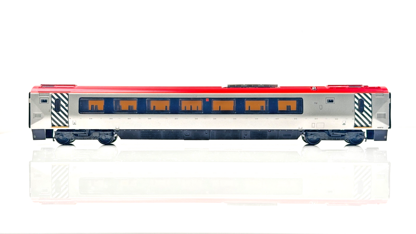 BACHMANN 00 GAUGE - 32-627 - CLASS 221 VIRGIN TRAINS DR WHO 221122 SUPER VOYAGER