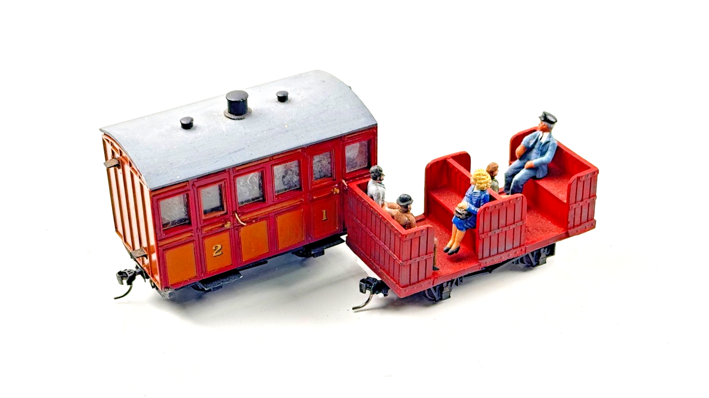KIT BUILT/O-16.5 NG7 NARROW GAUGE - PAIR OF ASSORTED PASSENGER COACHES - UB