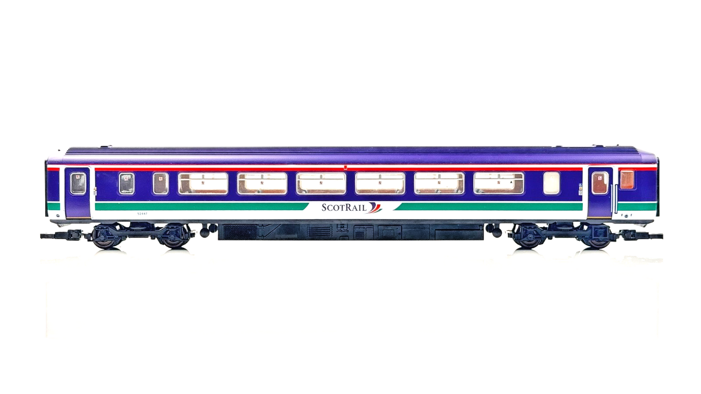 LIMA 00 GAUGE - L205119 - CLASS 156 DMU 2 CAR SCOTRAIL LIVERY 52447/57447 BOXED