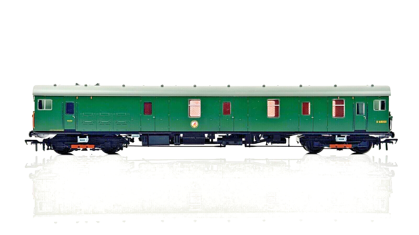 BACHMANN 00 GAUGE - 31-265 - MOTOR LUGGAGE VAN LATE SR MULTIPLE UNIT GREEN BOXED