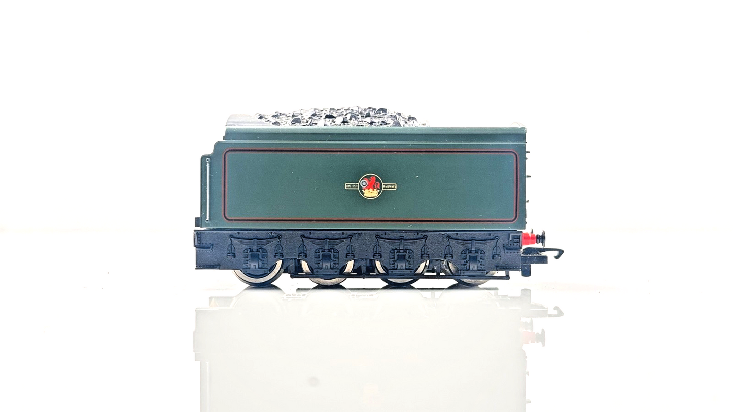 HORNBY 00 GAUGE - BR GREEN CLASS A4 NON CORRIDOR TENDER ONLY - SPARES REPAIRS
