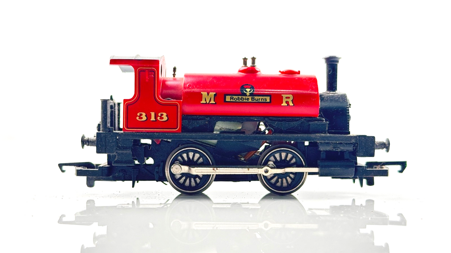 HORNBY 00 GAUGE - ROBBIE BURNS MR 0-4-0 SADDLE TANK NO.313 - UNBOXED