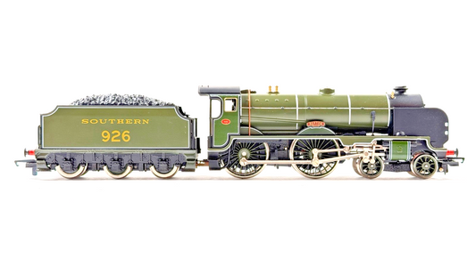 HORNBY 00 GAUGE - R683 - SR SOUTHERN 4-4-0 SCHOOLS CLASS V REPTON NEEDS SERVICE