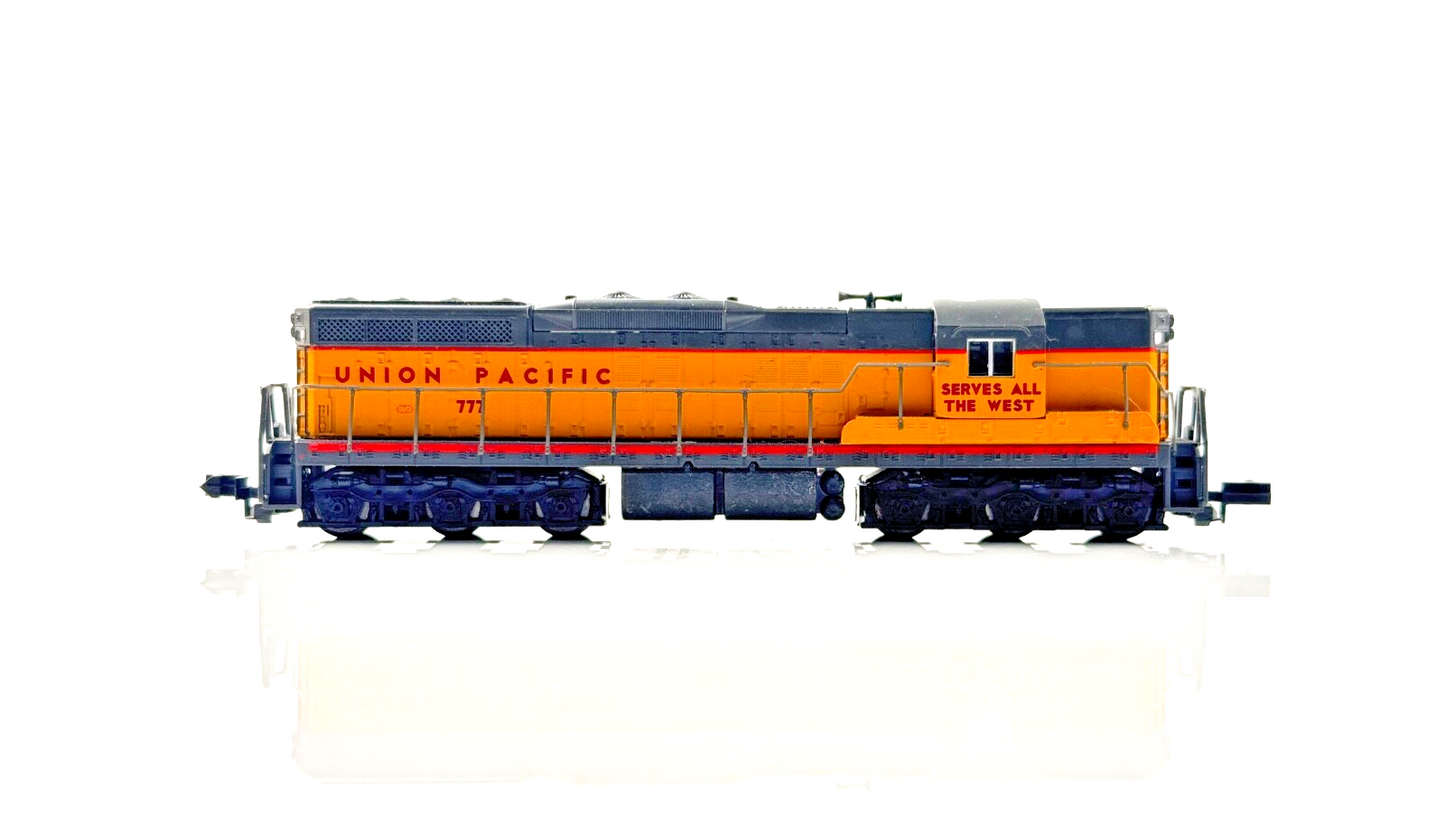 LIFE LIKE N GAUGE - UNION PACIFIC UP DIESEL LOCOMOTIVE NO.777 - BOXED