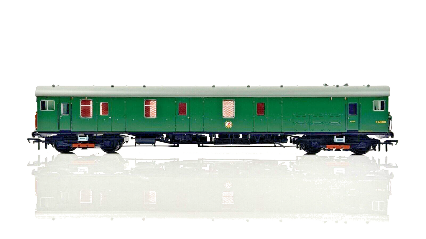 BACHMANN 00 GAUGE - 31-265 - MOTOR LUGGAGE VAN LATE SR MULTIPLE UNIT GREEN BOXED