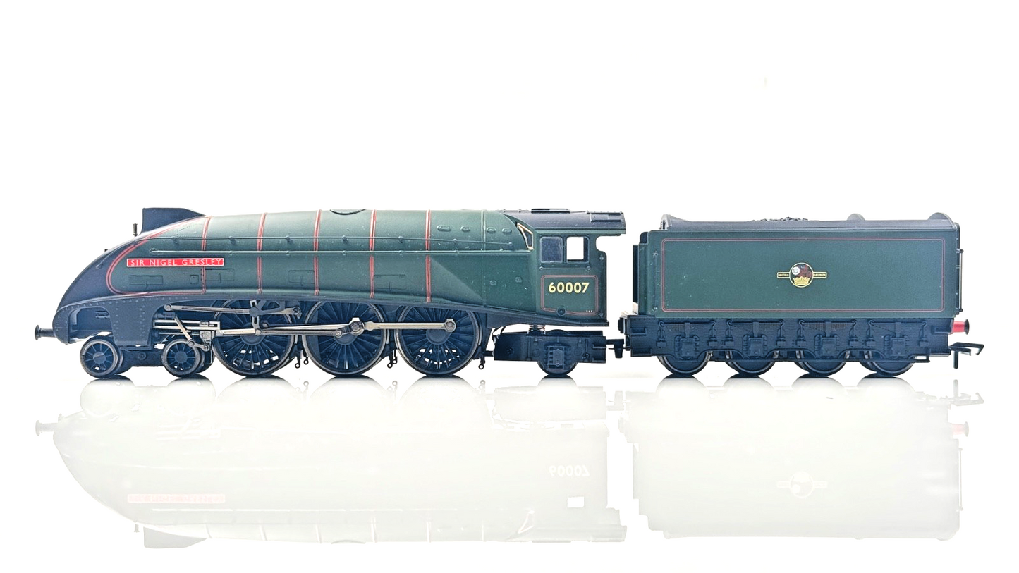 BACHMANN 00 GAUGE - 31-954A - BR 4-6-2 CLASS A4 SIR NIGEL GRESLEY 60007 (LTD ED)