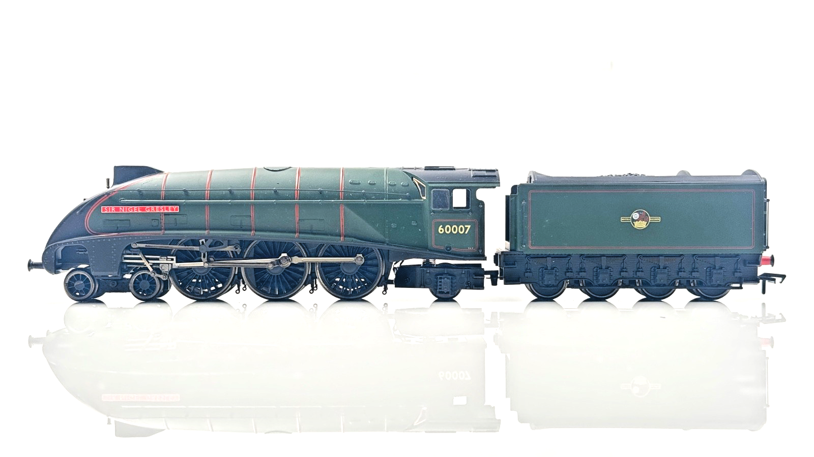 BACHMANN 00 GAUGE - 31-954A - BR 4-6-2 CLASS A4 SIR NIGEL GRESLEY 60007 (LTD ED)