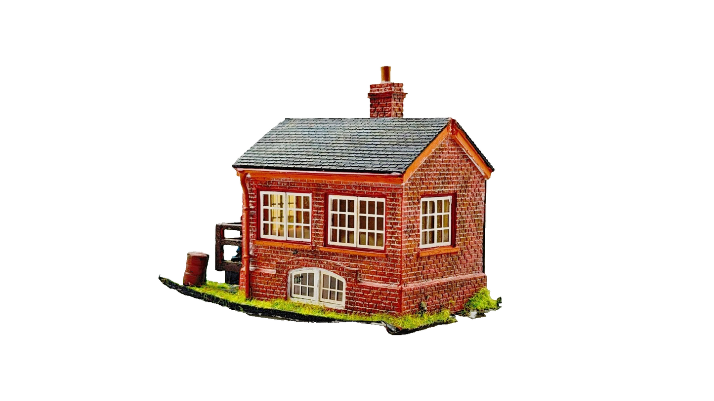 HORNBY SKALEDALE 00 GAUGE - R8632 - LOW LEVEL SIGNAL BOX DIORAMA - UNBOXED