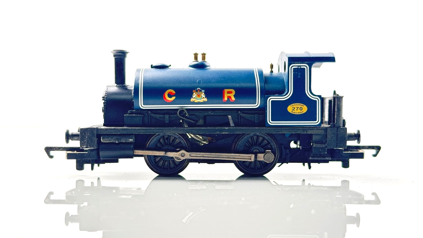 HORNBY 00 GAUGE - R2361 - CALEDONIAN RAILWAYS CR 0-4-0 TANK ENGINE NO.270 BOXED