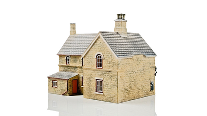 BACHMANN SCENECRAFT 00 GAUGE - 44-142 - HIGHLEY STATION HOUSE - UNBOXED