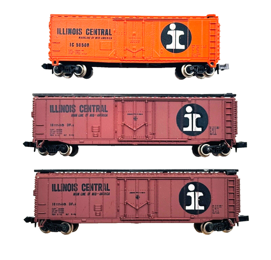 AMERICAN N GAUGE - 3 X WAGONS ILLINOIS CENTRAL GULF BOX VANS UNBOXED