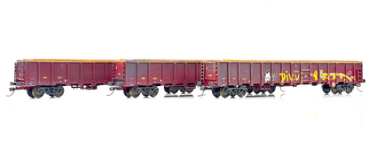 KIT BUILT 00 GAUGE - RAKE OF 3 EWS MAROON/GOLD MBA OPEN BOX WAGONS UNBOXED