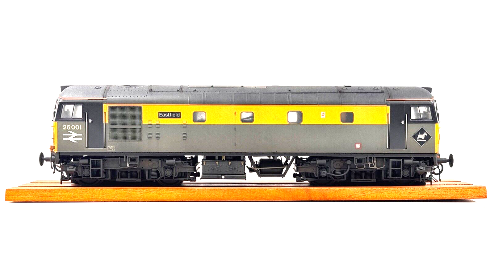 HELJAN O GAUGE - CLASS 26 DIESEL 26001 DUTCH ENGINEERS 'EASTFIELD' (JOHN NEWHAM)
