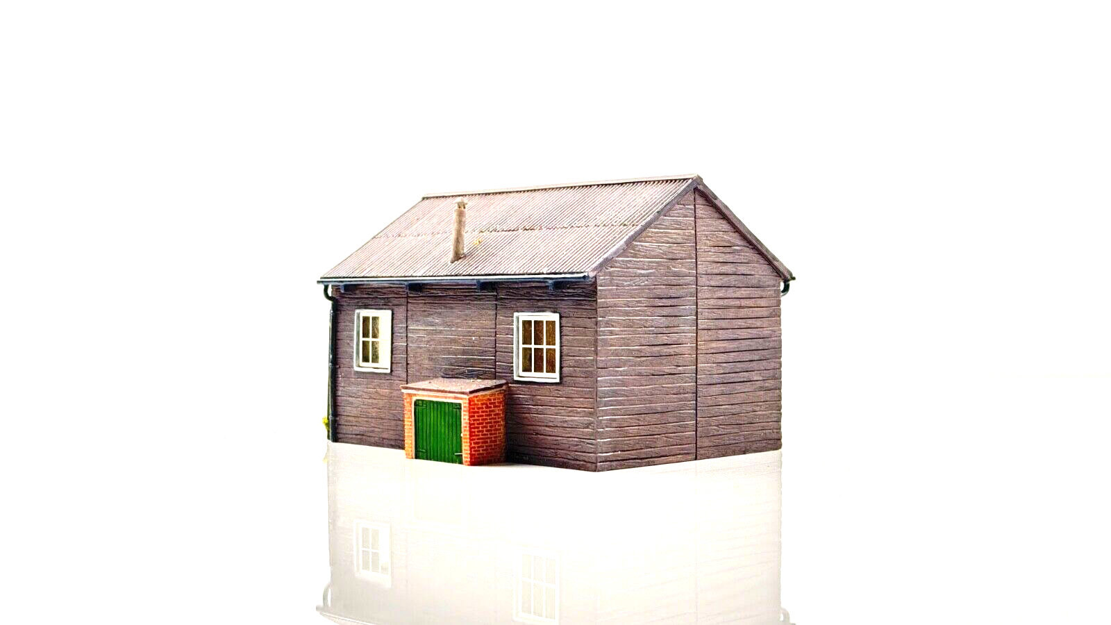 BACHMANN 00 GAUGE SCENECRAFT - 44-076 - HAMPTON GARAGE - BOXED