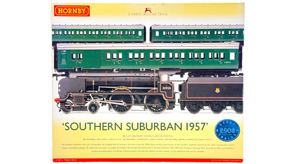 HORNBY 00 GAUGE - R2815 - SOUTHERN SUBURBAN 1957 TRAIN PACK HAILEYBURY & COACHES