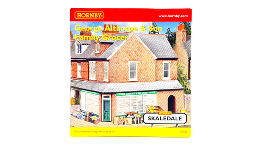 HORNBY 00 GAUGE SKALEDALE - R7360 - GEORGE ALTHORPE FAMILY GROCER SHOP NEW BOXED