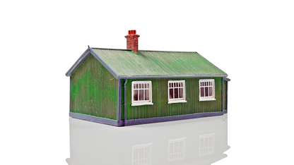 HORNBY SKALEDALE 00 GAUGE - R9803 - TIN HOUSE (SCOUT HUT?) - UNBOXED