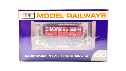 DAPOL 00 GAUGE - CHADWICK & SMITH COLWYN BAY PLANK WAGON NO.5 (LIMITED EDITION)