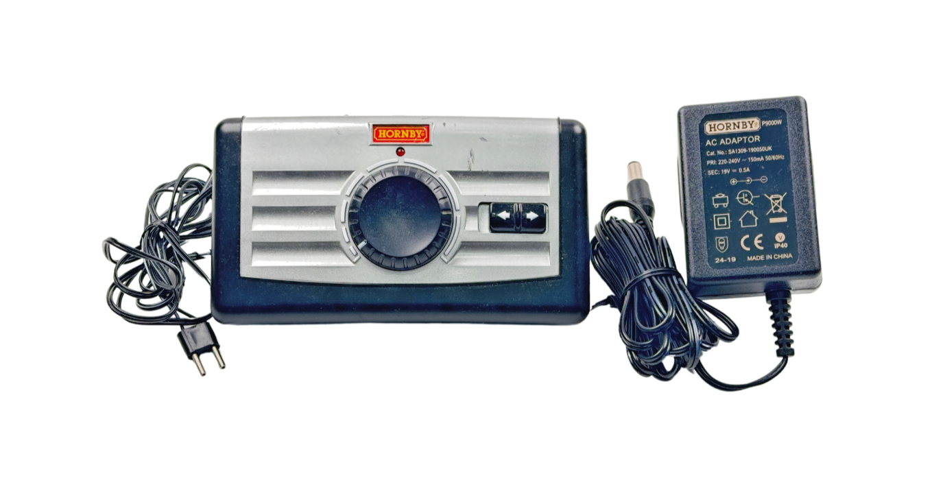 HORNBY 00 GAUGE - R8250/P9000W - ANALOGUE CONTROLLER & TRANSFORMER (TESTED)